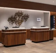 Courtyard By Marriott Olympia hotel detail image 4