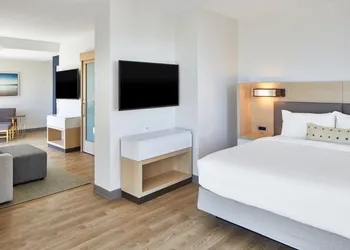 Springhill Suites By Marriott Jacksonville Beach Oceanfront hotel thumbnail 8
