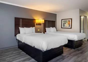 Suburban Studios Rock Hill Northeast I-77 hotel thumbnail 5