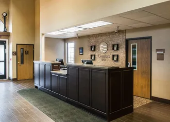 Comfort Inn & Suites Ludington near US-10 hotel thumbnail 2