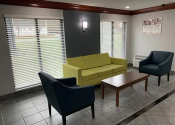 HomeTowne Studios By Red Roof Egg Harbor–Atlantic City Airport hotel thumbnail 3