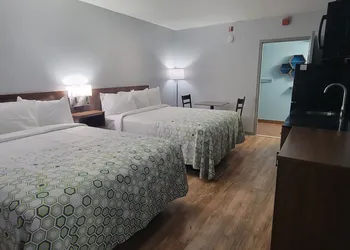 HomeTowne Studios By Red Roof Egg Harbor–Atlantic City Airport hotel thumbnail 7