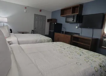 HomeTowne Studios By Red Roof Egg Harbor–Atlantic City Airport hotel thumbnail 8