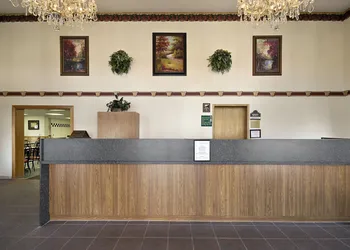 Days Inn By Wyndham Pigeon Forge South hotel thumbnail 2