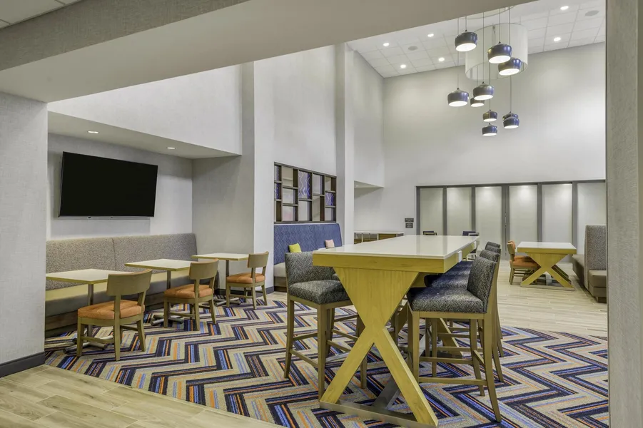 Hampton Inn & Suites By Hilton Decatur hotel detail image 2