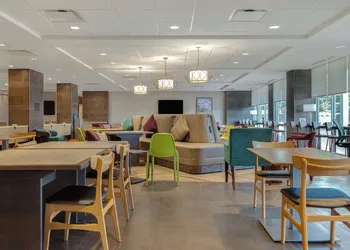Home2 Suites By Hilton Allentown Bethlehem Airport hotel thumbnail 3