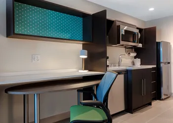 Home2 Suites By Hilton Allentown Bethlehem Airport hotel thumbnail 8