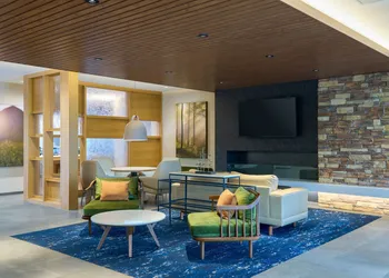 Fairfield Inn & Suites by Marriott Hagerstown hotel thumbnail 4