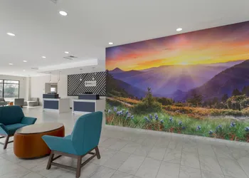 Clarion Pointe Kimball hotel thumbnail 5