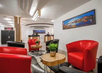 The Vic, an Ascend Collection Hotel hotel thumbnail 6