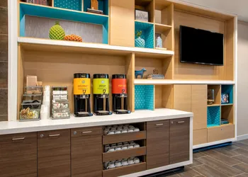 Home2 Suites By Hilton Calhoun hotel thumbnail 3