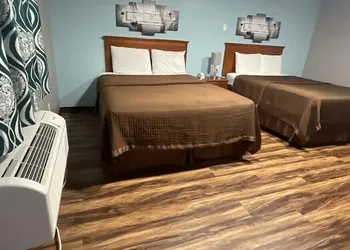 Riverside Motel hotel thumbnail 2