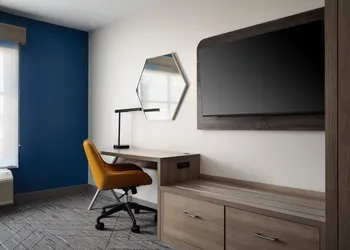 Holiday Inn Express Jackson - Ridgeland by IHG hotel thumbnail 8