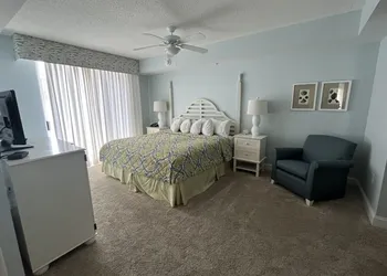 Miramar Condominiums hotel thumbnail 8