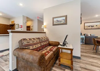 Wagon Wheel Hotel hotel thumbnail 8