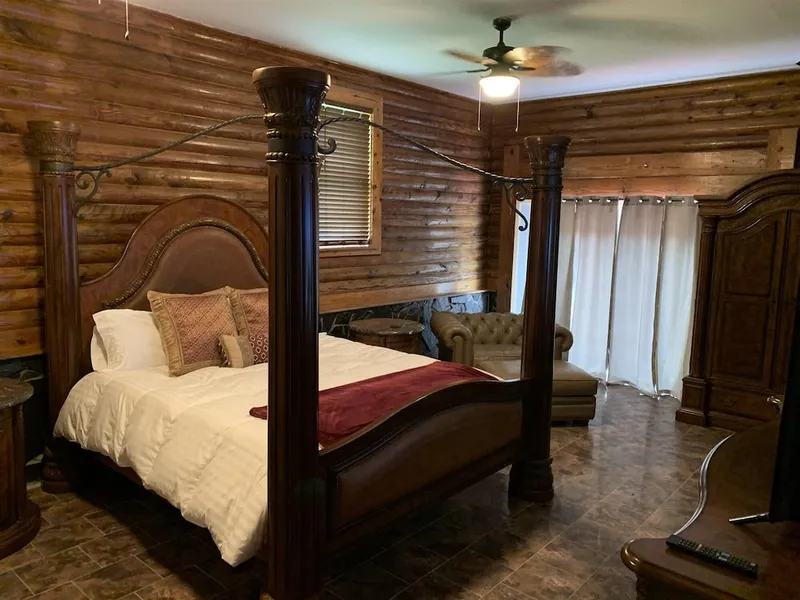 Beachwoods Inn hotel detail image 6