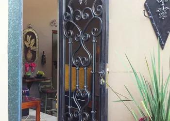 Casa Grande Luxury Accommodations hotel thumbnail 8