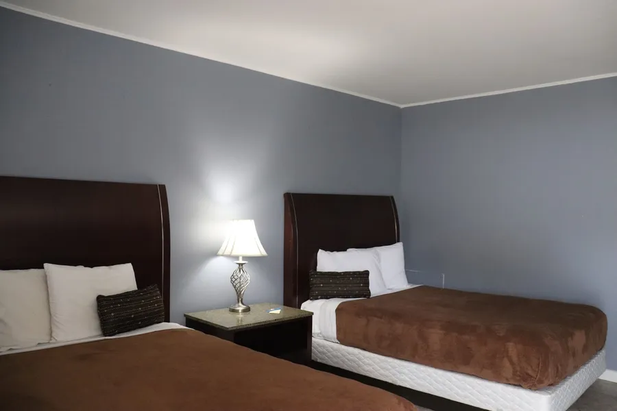 Comanche inn hotel detail image 6