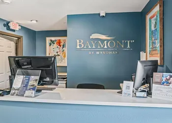 Baymont by Wyndham Ocala Suites hotel thumbnail 6