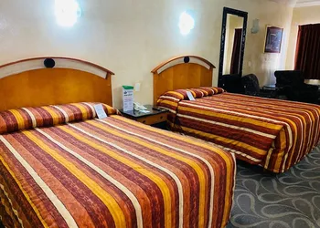 Los Cedros Hotel Inn Torreon hotel thumbnail 8