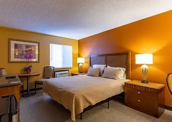 Sun Valley Suites hotel thumbnail 4