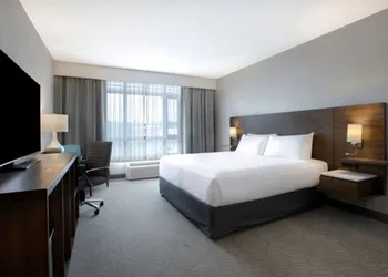Great Blue Heron Hotel hotel thumbnail 8