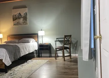 The Arsenal Inn hotel thumbnail 4