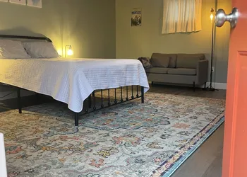 The Arsenal Inn hotel thumbnail 5