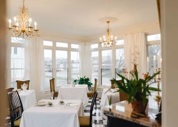The Lilley Mansion Bed & Breakfast hotel thumbnail 2