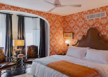 The Lilley Mansion Bed & Breakfast hotel thumbnail 7