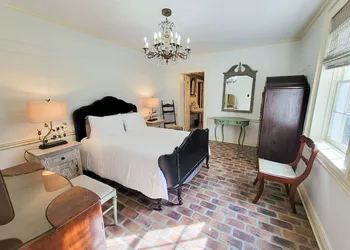 Marguerite Bed and Breakfast hotel thumbnail 4