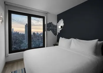 Aloft by Marriott New York Chelsea hotel thumbnail 8