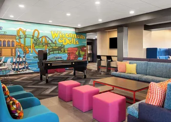 Tru By Hilton Wisconsin Dells hotel thumbnail 3