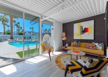 Limon Palm Springs hotel thumbnail 3