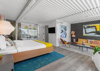 Limon Palm Springs hotel thumbnail 5