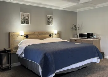 BlueGem Motel hotel thumbnail 7