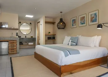 Illa Cozumel hotel thumbnail 5