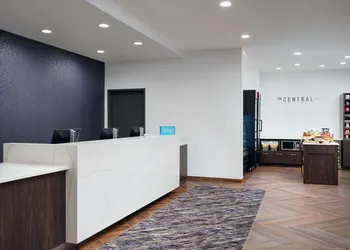 Hampton Inn Towson Downtown hotel thumbnail 5