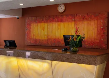 Laguna Suites hotel thumbnail 4