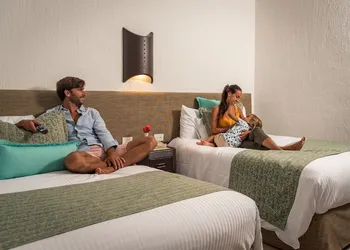 Laguna Suites hotel thumbnail 8