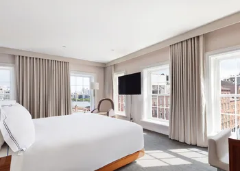 33 Hotel, New York City, Seaport hotel thumbnail 3