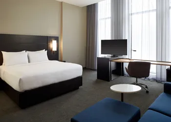 Residence Inn by Marriott Montreal Midtown hotel thumbnail 5