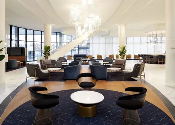 Courtyard by Marriott Montreal Midtown hotel thumbnail 2