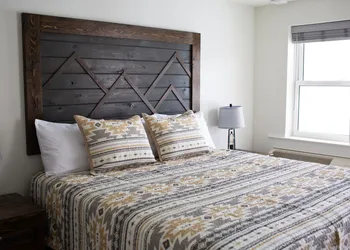Pine Lodge hotel thumbnail 4