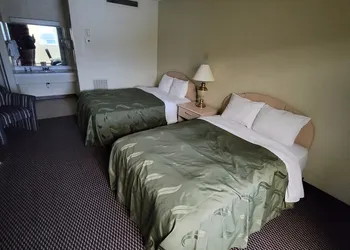 Richland Inn hotel thumbnail 4