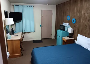 Crawford Motel hotel thumbnail 4