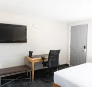 Econo Inn hotel detail image 4