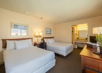 Tahiti Inn hotel thumbnail 8