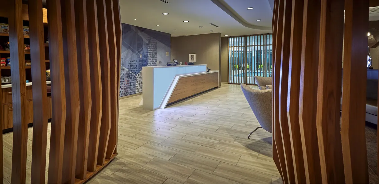 Springhill Suites By Marriott Medford Airport hotel detail image 2