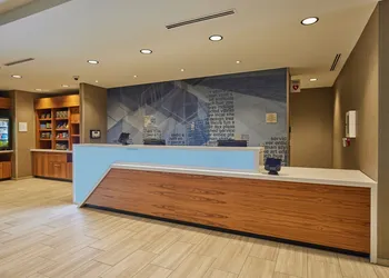 Springhill Suites By Marriott Medford Airport hotel thumbnail 3